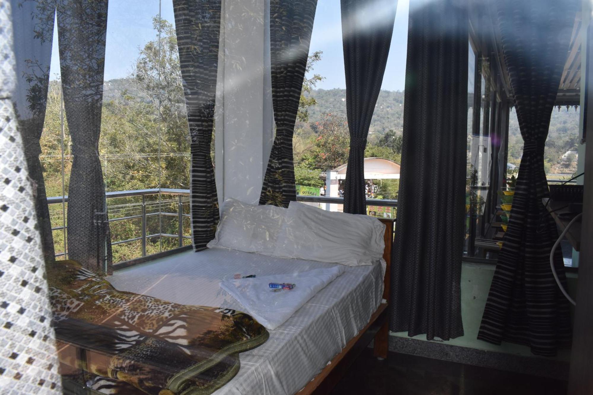 Yelagiri Goldhill Resort Екстериор снимка