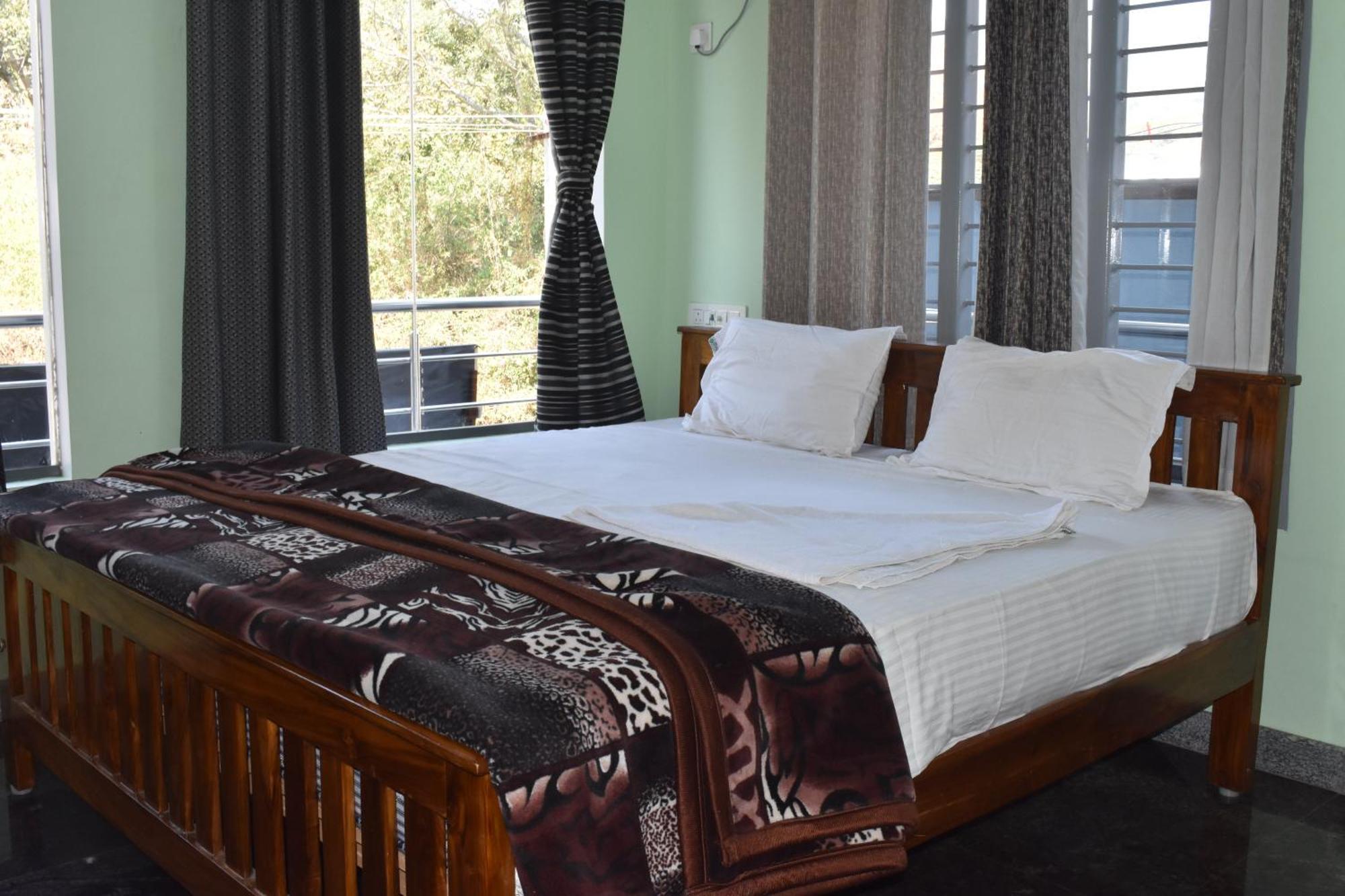 Yelagiri Goldhill Resort Екстериор снимка