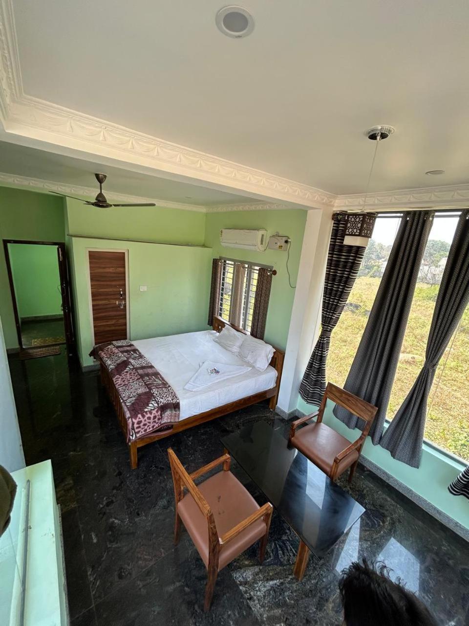 Yelagiri Goldhill Resort Екстериор снимка
