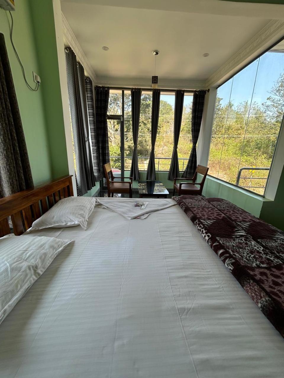 Yelagiri Goldhill Resort Екстериор снимка