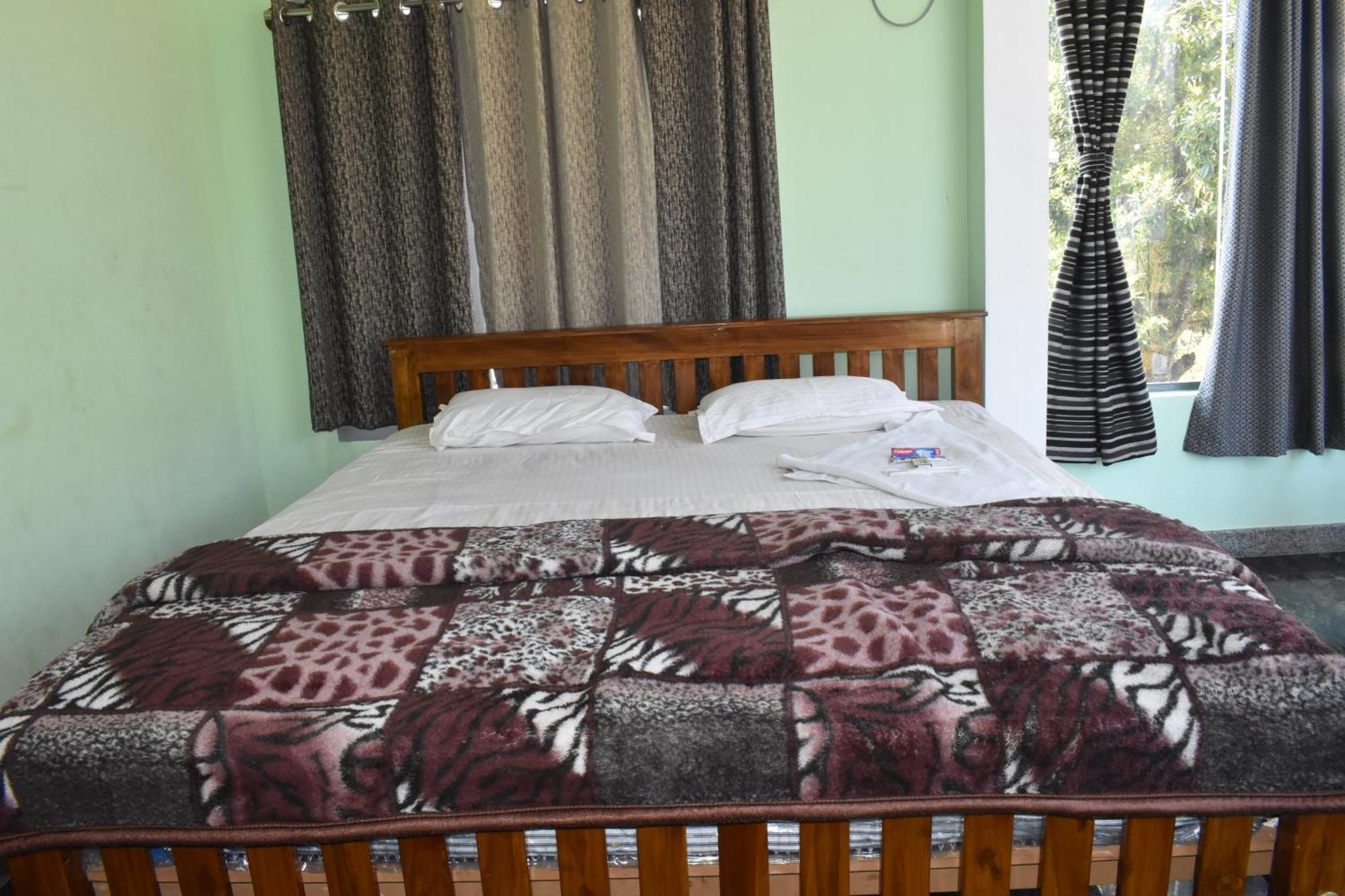 Yelagiri Goldhill Resort Екстериор снимка
