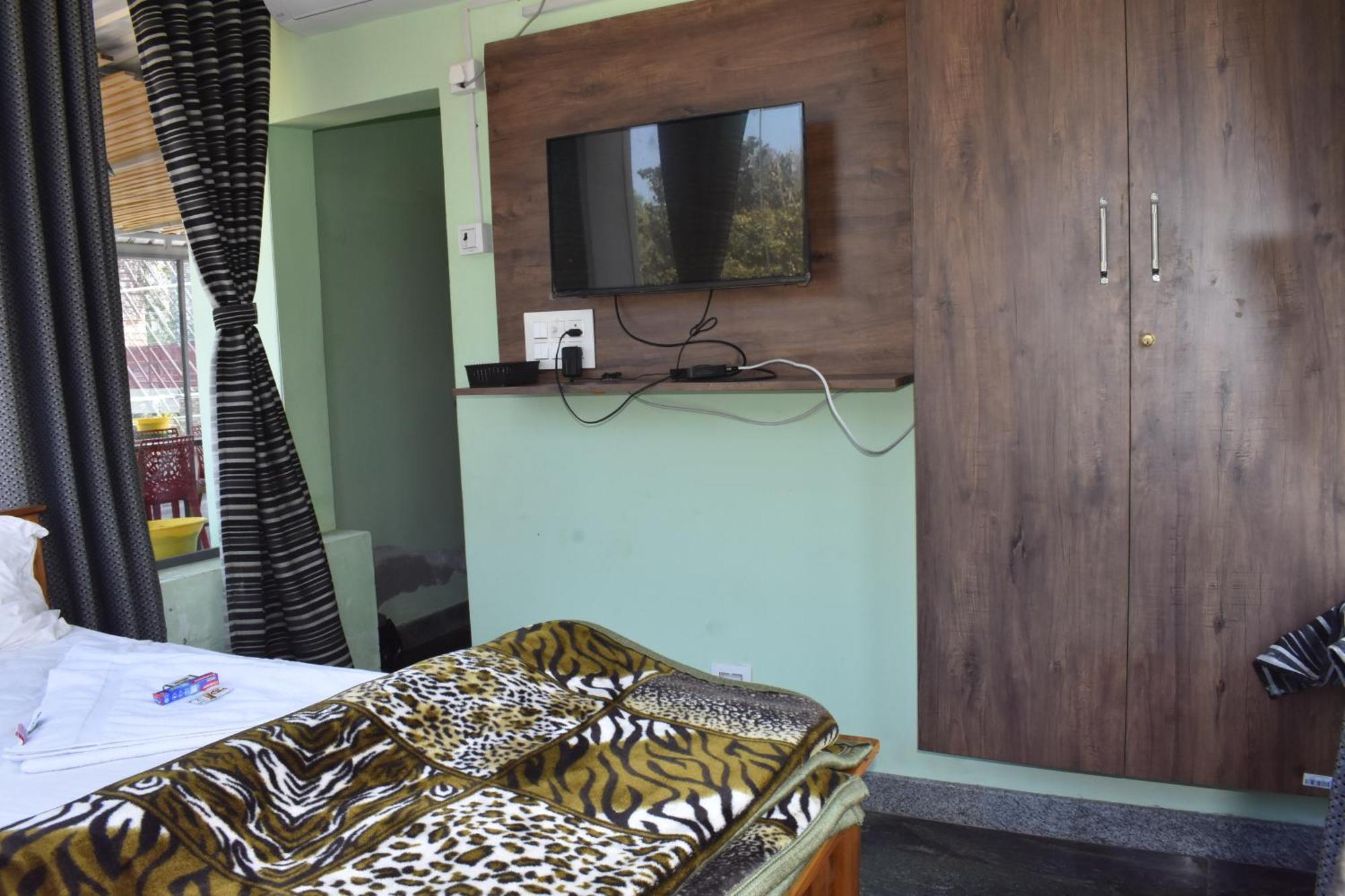 Yelagiri Goldhill Resort Екстериор снимка
